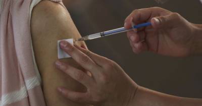 Ирландия восстанавливает прививки вакциной AstraZeneca