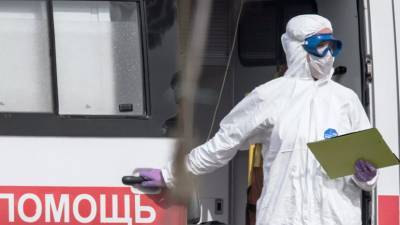 В России за сутки выявили 9632 случая коронавируса
