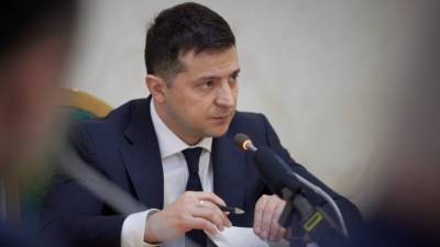 Украина продлила на три года санкции против Сбербанка