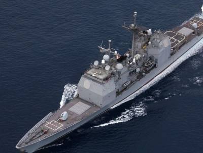 Черноморцы поставили крейсер США на учет