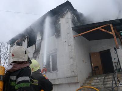 Четверым подозреваемым по делу о пожаре в доме престарелых в Харькове продлили срок ареста