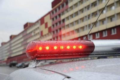 В Волгограде нетрезвые угонщики разбили похищенное авто в ДТП
