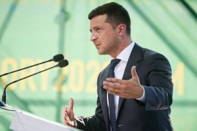 Зеленский сообщил о перспективах введения на Украине экономических паспортов