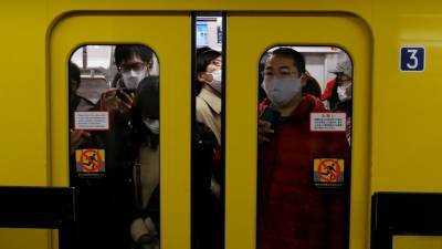 В Японии ограничили движение скоростных поездов из-за землетрясения