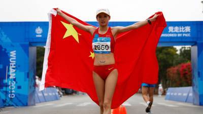 Китаянка Ян Цзяюй побила мировой рекорд в спортивной ходьбе на 20 км