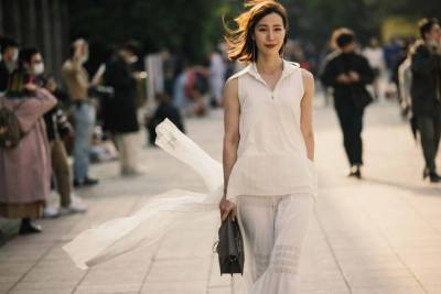 Streetstyle: как одеваются гости Недели моды в Тайбэе