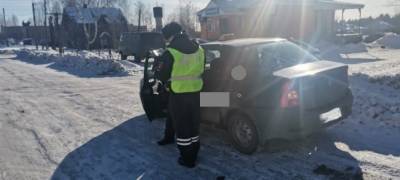 Пассажиров авто в Петрозаводске штрафуют за непристегнутые ремни безопасности