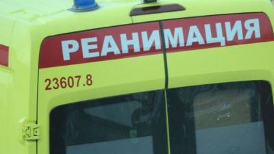 Школьник получил травму головы после падения с крыши гаража в Поронайске