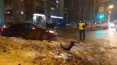 Женщина и 4-летний мальчик пострадали в ДТП в Екатеринбурге