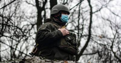 Новые обстрелы на Донбассе: погиб еще один украинский военный