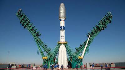 Рогозин подтвердил перенос пуска ракеты "Союз-2.1а" на понедельник