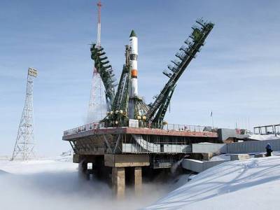 Отложенный старт: ракета «Союз» с 38 спутниками полетит в понедельник