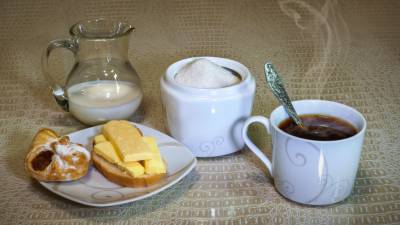 Ученые подтвердили пользу раннего завтрака