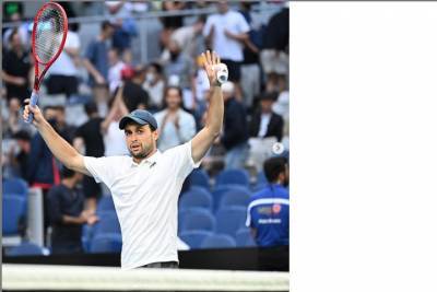 Россиянин Аслан Карацев выиграл первый в карьере турнир ATP