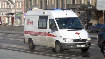 "Скорая" увезла актера Чернявского в больницу прямо из театра Сатиры