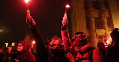 Беспорядки под ОП: полиция квалифицировала акцию за Стерненка как хулиганство, есть задержанный