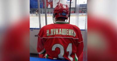 Коля Лукашенко попал на скамейку штрафников за "грязную игру" в хоккей