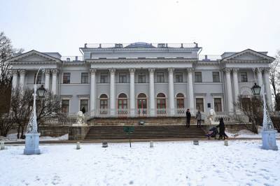 Елагиноостровский дворец будут реставрировать еще минимум несколько лет