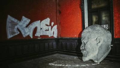 В Петербурге от рук вандалов пострадал особняк Нобеля