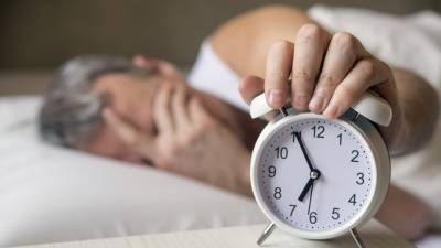Невролог рассказал о самых полезных позах для сна