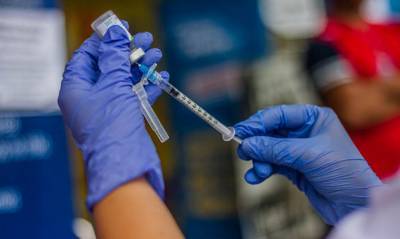 В Украине за сутки сделали еще 4 тысячи прививок