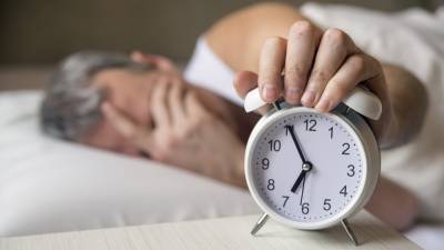 Отказ от пяти утренних привычек облегчит пробуждение
