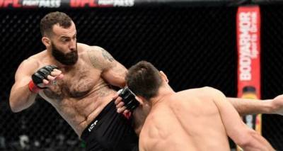 Грузинский боец потерпел первое поражение в UFC