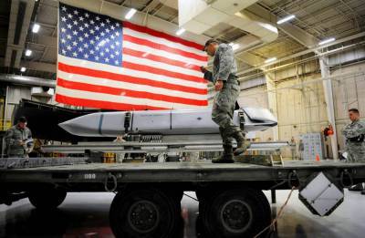 СМИ: США вывозят из Европы ядерное оружие
