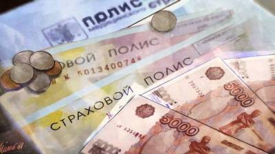 Продажи популярных страховых продуктов сократились в Петербурге