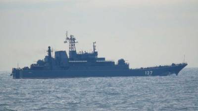 Жители Великобритании наблюдали проход десантных кораблей ВМФ России в Атлантику