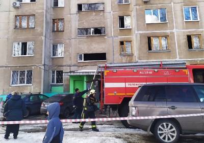Во время пожара на улице Советской Армии эвакуировали 10 человек