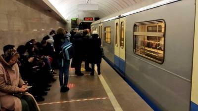 На Серпуховско-Тимирязевской линии нет движения поездов от станции "Савеловская"