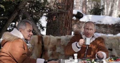 Путин вместе с Шойгу отправился на выходные в Сибирь (фото)