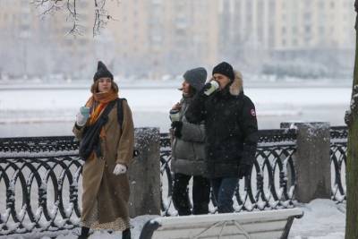 «Желтый» уровень погодной опасности объявили в Москве из-за гололедицы