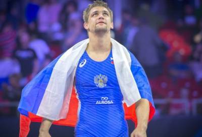 Донской борец Александр Чехиркин завоевал для России олимпийскую лицензию