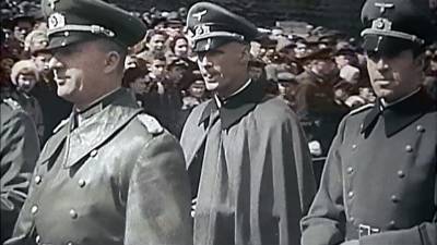 Зачем офицеры Гитлера приехали на первомайский парад в 1941 году