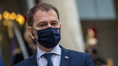 Словацкий премьер уйдет в отставку только вместе с другими ведущими политиками страны