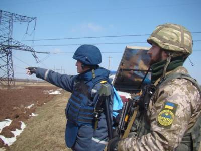 Боевики размещают бронетехнику в жилых кварталах и ставят мины – ОБСЕ