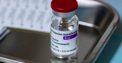 СМИ: В ЕС допустили ограничение экспорта вакцины AstraZeneca в Великобританию