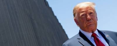 Трамп советует Байдену срочно возобновить строительство стены на границе с Мексикой