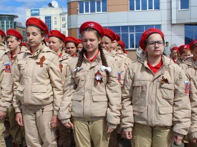 Руководитель якутского патриотического кружка обвиняется в развращении школьниц