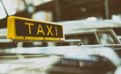 Стали известны лучшие приложения для вызова такси