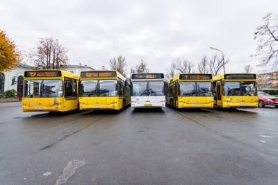 В Пскове с 1 апреля несколько автобусов временно изменят маршрут