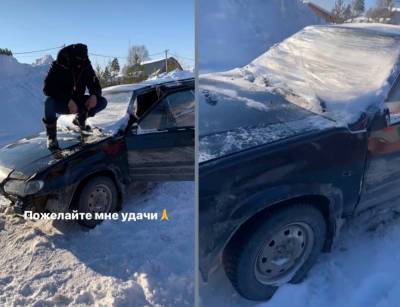 Уральский блогер разбил машину, когда снимал видео для Instagram о том, что ему скучно