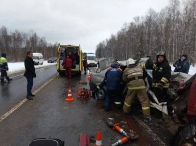 В Вологодской области три человека стали жертвами ДТП с участием микроавтобуса ФСИН