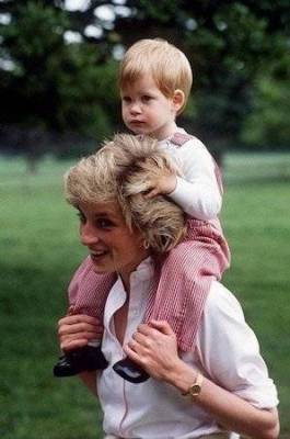 Принц Гарри поддержал детей, которые потеряли своих родителей из-за коронавируса