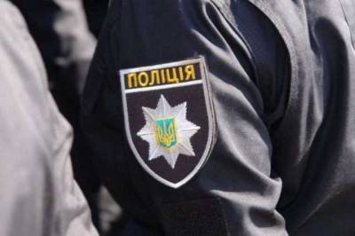 Полиция задержала аферистов, торговавших "липовыми" справками