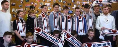 Подростки из Дзержинска встретились с главным тренером ХК «Торпедо»