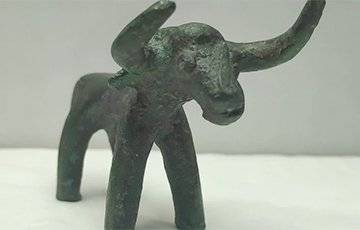 Археологи нашли в Греции уникальную статуэтку, которой больше двух тысяч лет