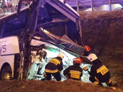 Смертельное ДТП с автобусом с украинцами в Польше: появилось видео с места аварии